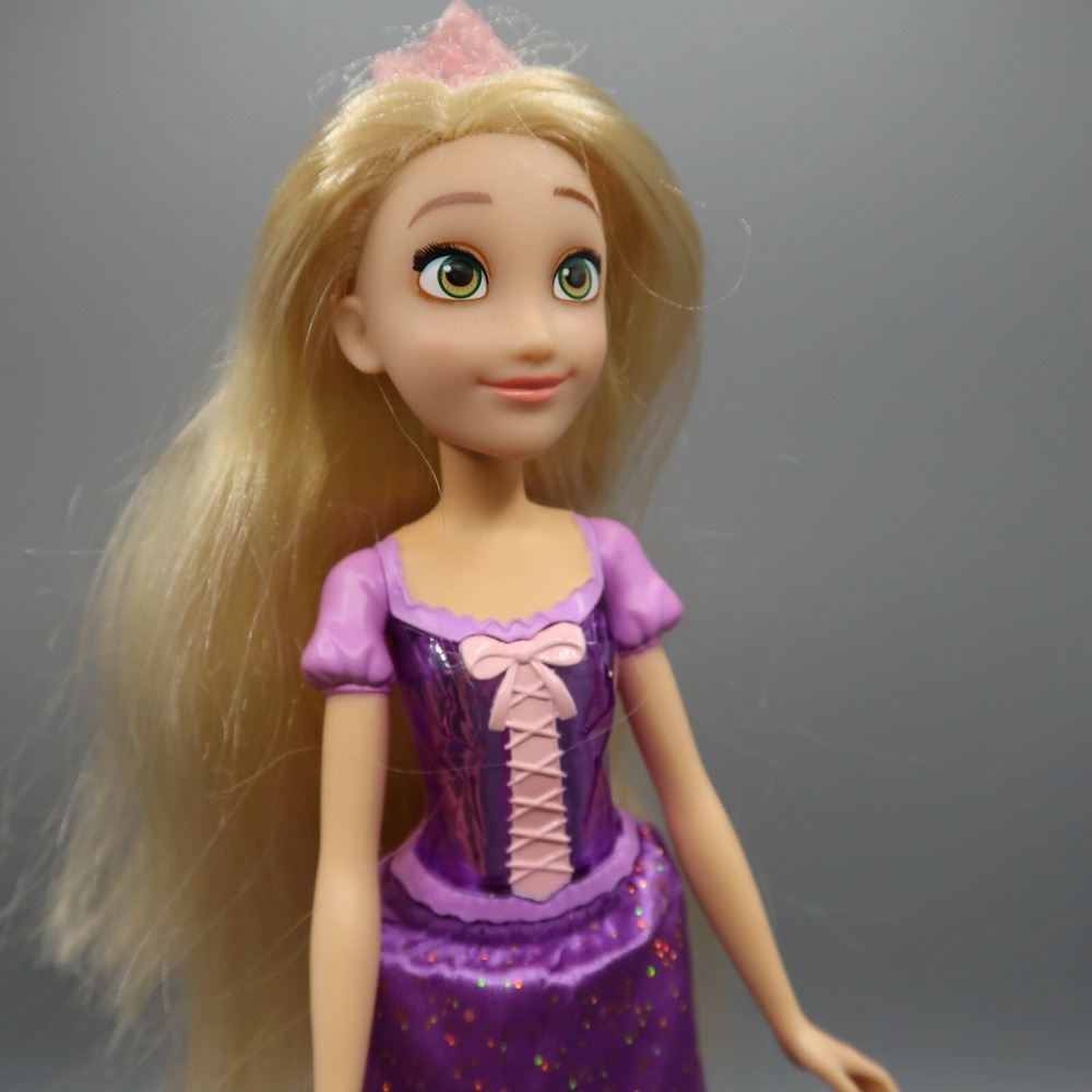 Disney Royal Collection Tangled Princess Rapunzel Doll 11 in Purple Bodice Dress